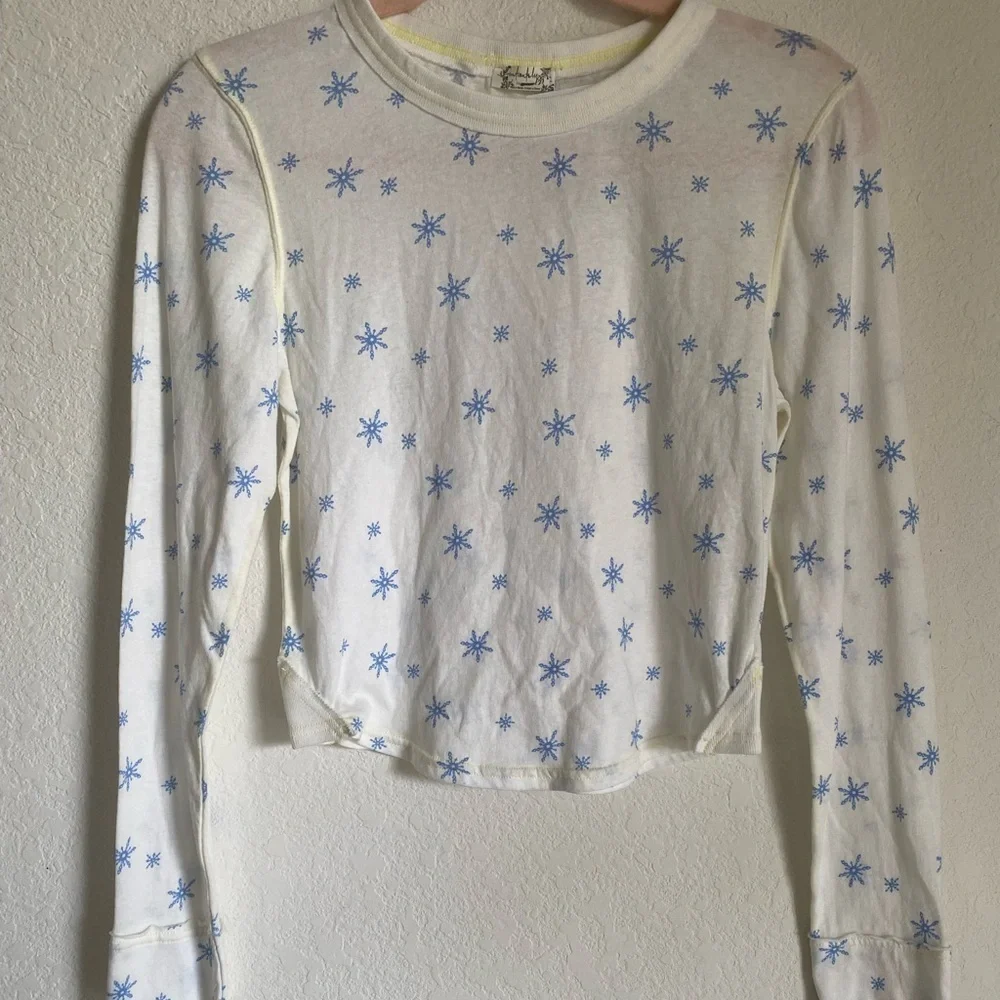 Free People Intimately Quilted Love Long Sleeves Snowflake Ivory Cropped Top S